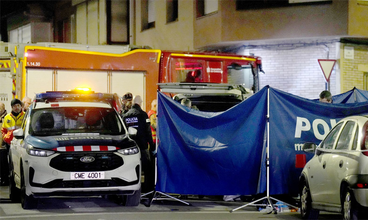 স্পেনে আবাসিক ভবনে অগ্নিকাণ্ডে ৫ জনের প্রাণহানি 