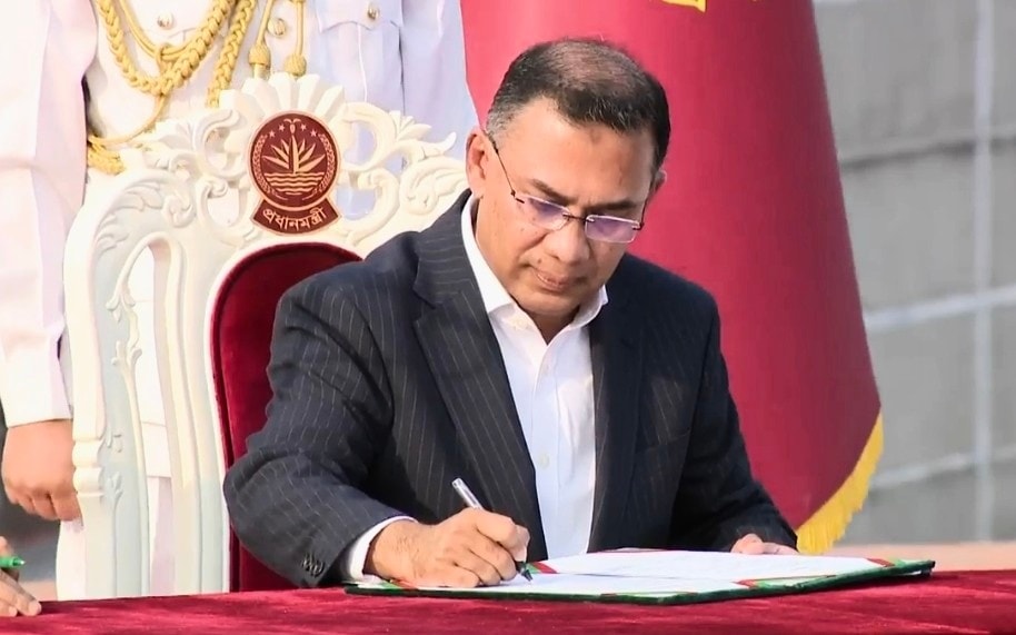 প্রধানমন্ত্রী তারেক রহমান ও মন্ত্রিসভাকে ঢাবি সাদা দলের অভিনন্দন