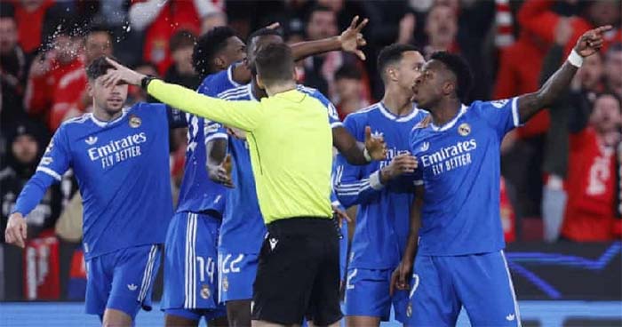 ভিনিসিয়াসের দুর্দান্ত গোলে বেনফিকাকে হারাল রিয়াল মাদ্রিদ, ম্যাচে বর্ণবাদ বিতর্ক