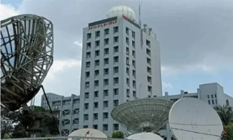 দেশের কোথাও কোথাও বৃষ্টিপাতের সম্ভাবনা রয়েছে 