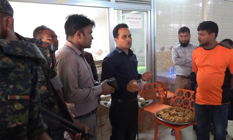 লালমনিরহাটে রমজান উপলক্ষে বাজার মনিটরিং