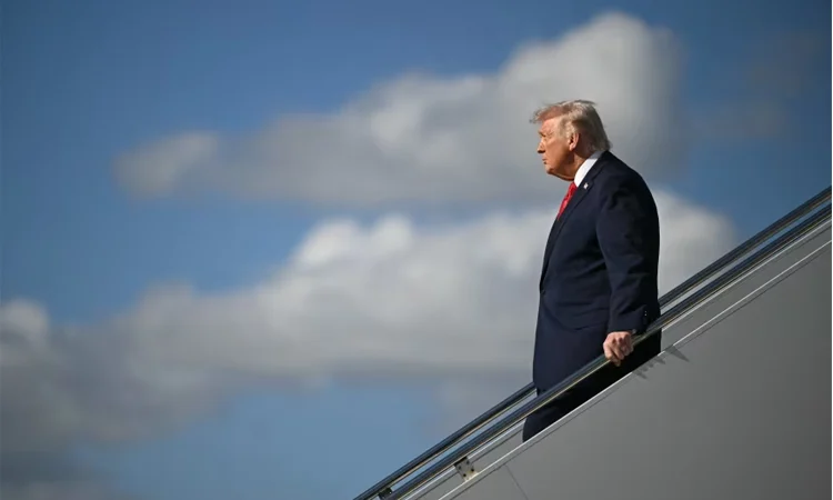 এবার বিমানবন্দরও ট্রাম্পের নামে