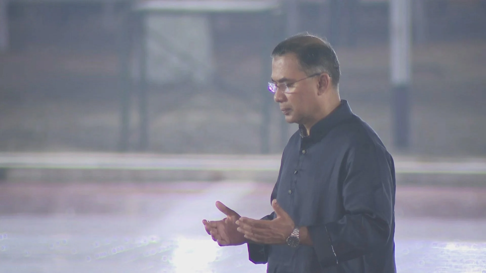 ইতিহাসে প্রথমবারের মতো শহীদ মিনারে ভাষা শহীদদের রুহের মাগফিরাত কামনায় দোয়া প্রধানমন্ত্রীর 