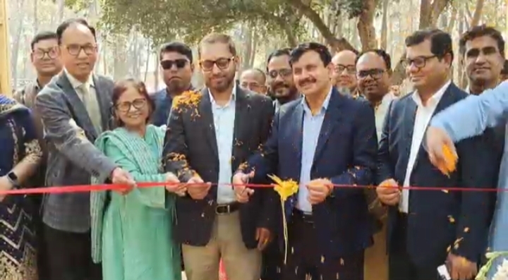 ভাষা শহীদদের স্বরণে টাঙ্গাইলে ফ্রি মেডিকেল ও চক্ষু ক্যাম্প