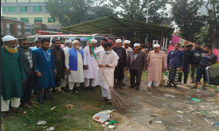 নড়াইল সদর হাসপাতাল পরিচ্ছন্নতা কার্যক্রমের উদ্বোধন 