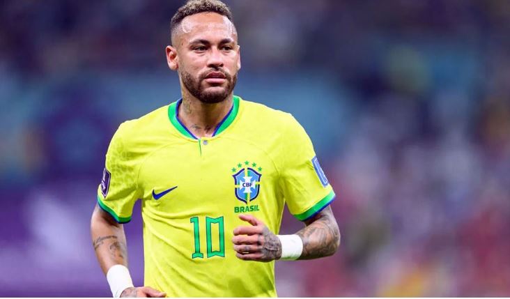 বিশ্বকাপ অনিশ্চয়তার মাঝে অবসরের ইঙ্গিত দিলেন নেইমার