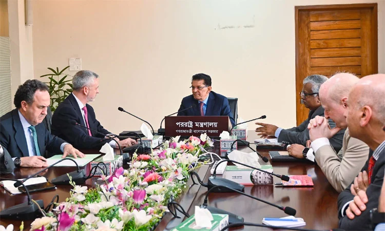 বাংলাদেশের সঙ্গে সম্পর্কের নতুন অধ্যায় শুরু করতে আগ্রহী ইইউ