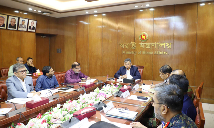 শিগগিরই ২ হাজার ৭০১ জন কনস্টেবল নিয়োগ দেবে সরকার : স্বরাষ্ট্রমন্ত্রী