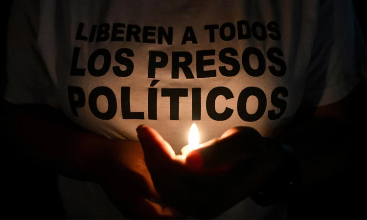 সাধারণ ক্ষমা ঘোষণার পর নির্বাসনে থাকা ভেনেজুয়েলাবাসীরা দেশে ফিরতে পারবে