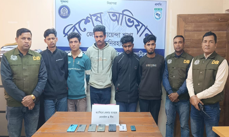 লালমনিরহাটে অনলাইন জুয়া চক্রের ৫ সদস্য গ্রেফতার