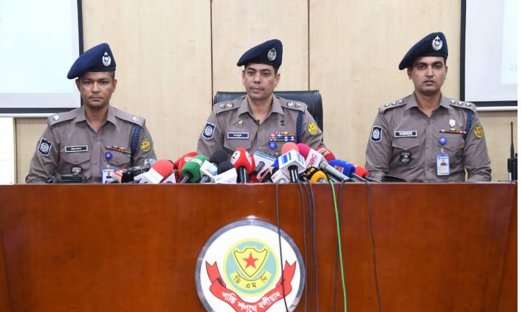 হাজারীবাগে দুর্বৃত্তের ছুরিকাঘাতে ছাত্রী হত্যার ঘটনায় ঘাতক সিয়াম গ্রেফতার