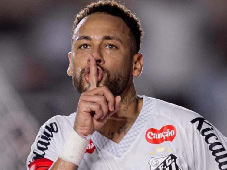 নেইমারের জোড়া গোলে প্রথম জয় সান্তোসের