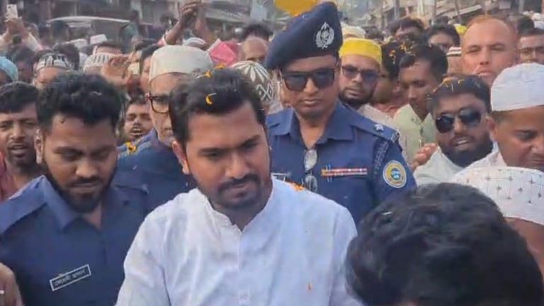 প্রতিহিংসা নয়, সম্প্রীতি ও উন্নয়নের রাজনীতি করতে চাই: প্রতিমন্ত্রী নুরুল হক 