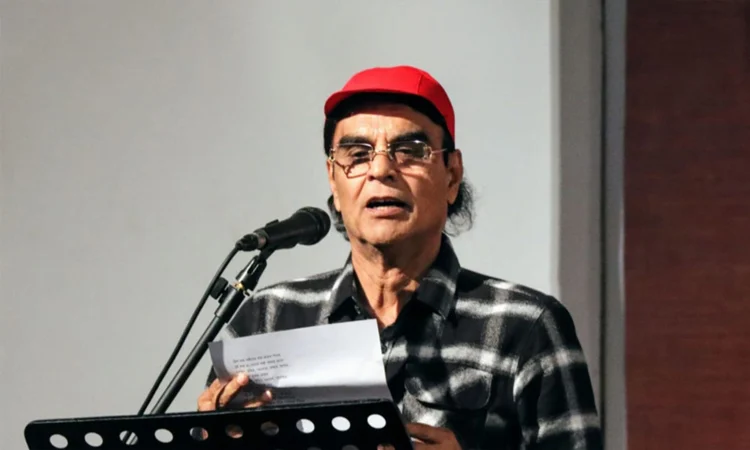 কবি মোহন রায়হানকে ২ মার্চ  বাংলা একাডেমি সাহিত্য পুরস্কার প্রদান করা হবে