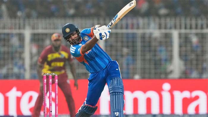 স্যামসনের ব্যাটিংয়ে ওয়েস্ট ইন্ডিজকে হারিয়ে সেমিফাইনালে ভারত