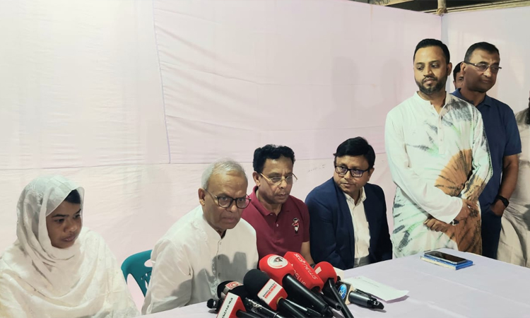 শহীদ ইউসুফের পরিবারের পাশে দাঁড়ালেন প্রধানমন্ত্রী তারেক রহমান