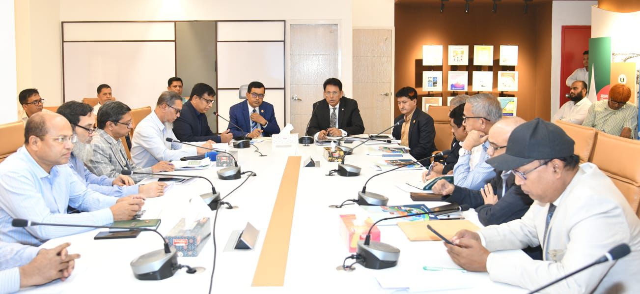 পাঠ্যপুস্তক পরিমার্জন ও কারিকুলাম প্রণয়ন করবে সরকার : শিক্ষামন্ত্রী