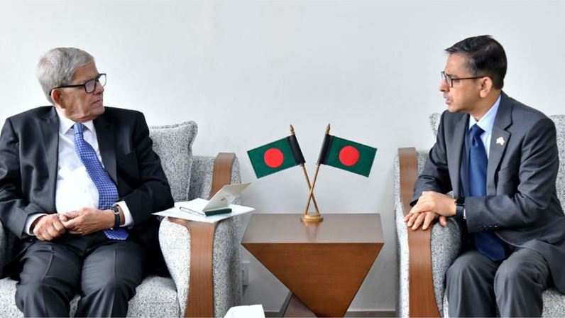 বাংলাদেশের নতুন সরকারের সঙ্গে ঘনিষ্ঠভাবে কাজ করতে আগ্রহী ভারত