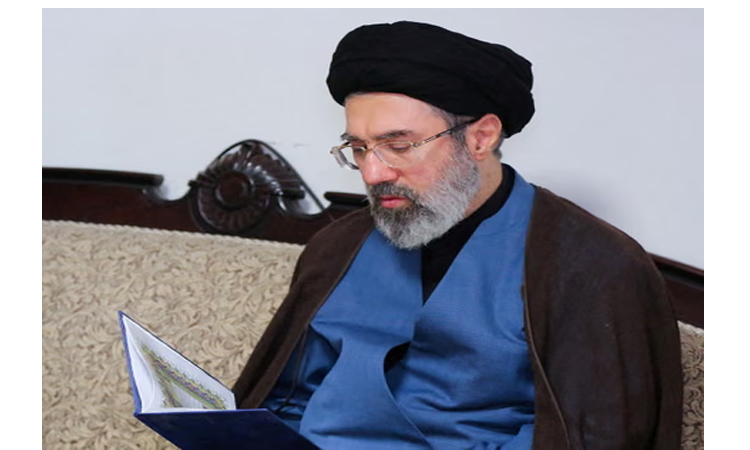 ইরানের পরবর্তী সর্বোচ্চ নেতা হওয়ার দৌড়ে খামেনি পুত্র মোজতবা