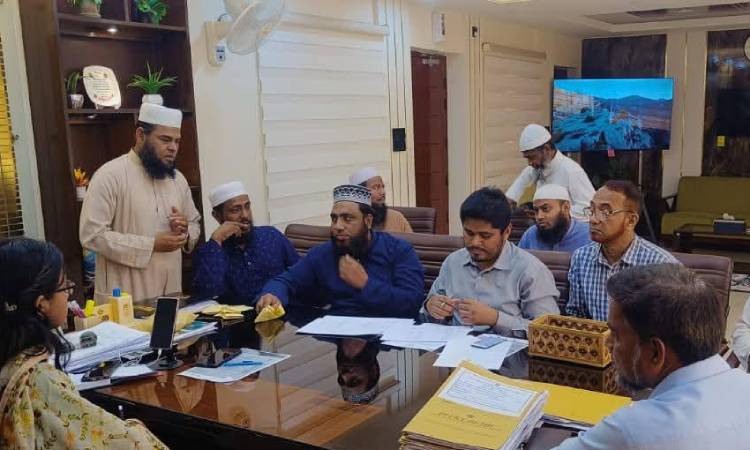 টাঙ্গাইলে সম্মানি ভাতার জন্য ৮ মসজিদের ইমাম, মুয়াজ্জিন ও খাদেম লটারিতে নির্বাচিত