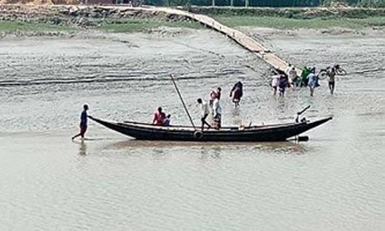 পলি জমে বিল ভরাট, খুলনাঞ্চলে স্থায়ী জলাবদ্ধতার আশঙ্কা