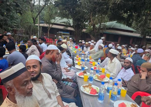 সাংবাদিক দিদারুল আলমের মায়ের কুলখানি অনুষ্ঠিত