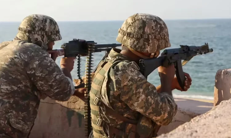 হরমুজ প্রণালীতে মার্কিন বাহিনীর জন্য ‘অপেক্ষা’ করছে ইরানের রেভোল্যুশনারি গার্ড