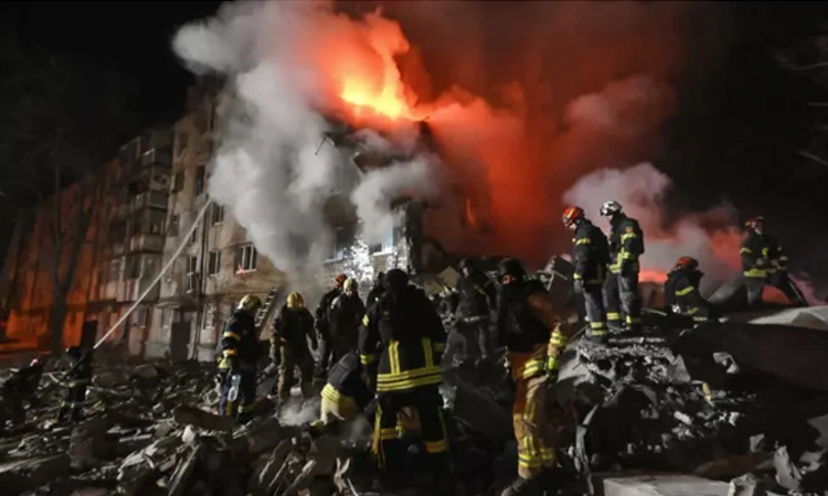 রাশিয়ার ড্রোন ও ক্ষেপণাস্ত্র হামলায় ইউক্রেনে নিহত ৬