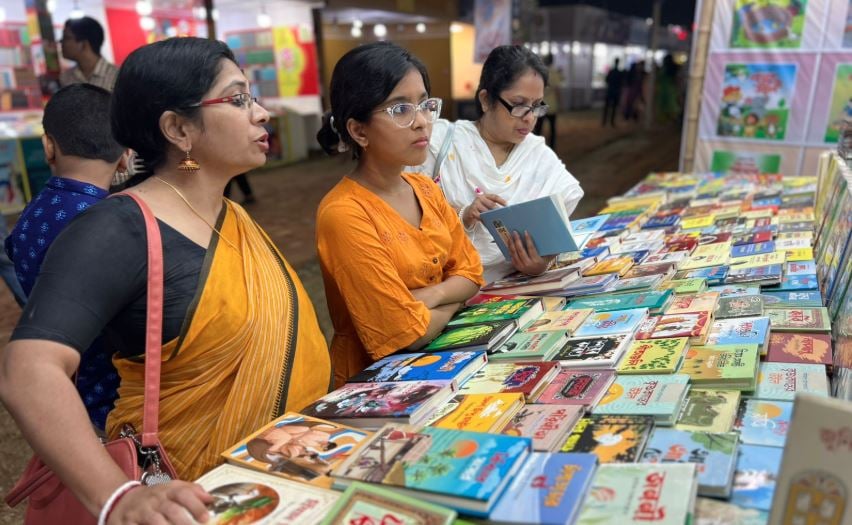 একুশে বইমেলা’র ১০ম দিনে নতুন বই এসেছে ১৮৫টি