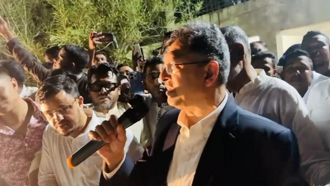 দেশের স্বার্থে জনগণের বন্ধু হিসেবে কাজ করতে হবে : স্বরাষ্ট্রমন্ত্রী