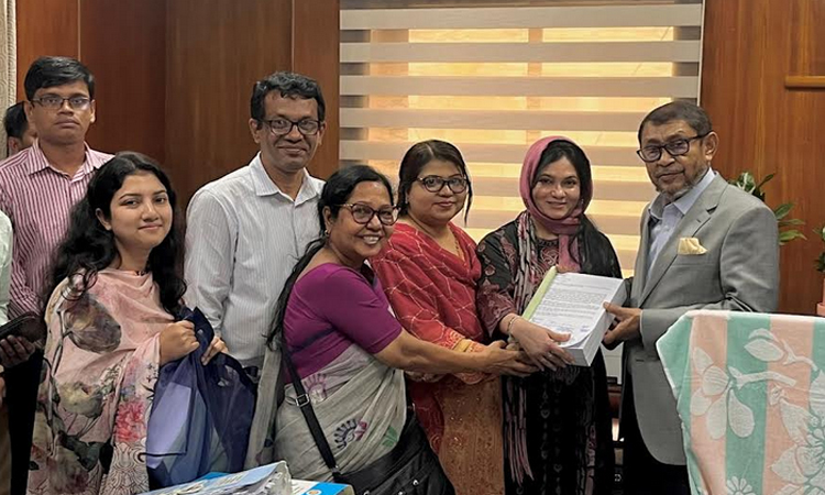 তামাক নিয়ন্ত্রণ অধ্যাদেশ দ্রুত আইন করার দাবিতে ২০ হাজার নাগরিকের আবেদন