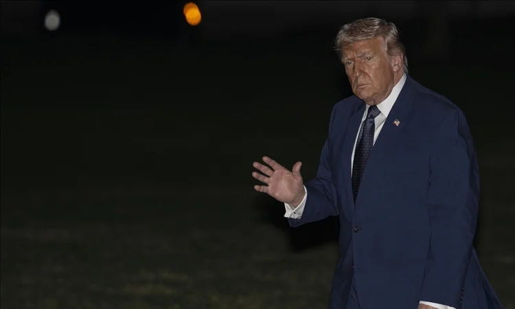 ইরানের মাইন স্থাপনকারী নৌযান ধ্বংস করছে যুক্তরাষ্ট্র: ট্রাম্প