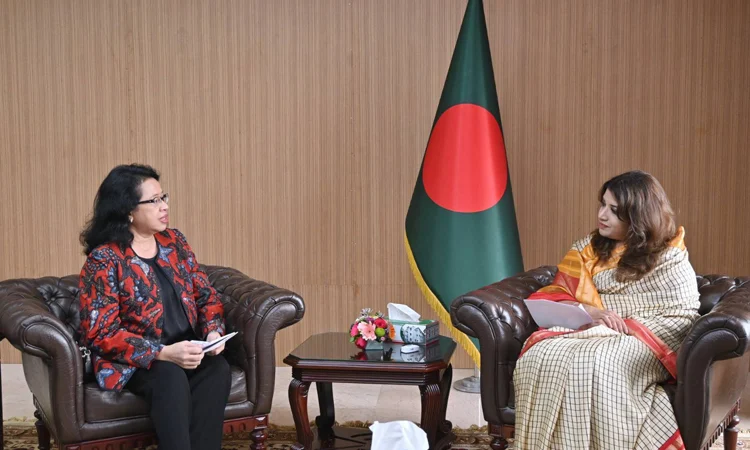 ঢাকা-জাকার্তা দ্রুত বাণিজ্য চুক্তি সম্পন্নের ব্যাপারে গুরুত্বারোপ