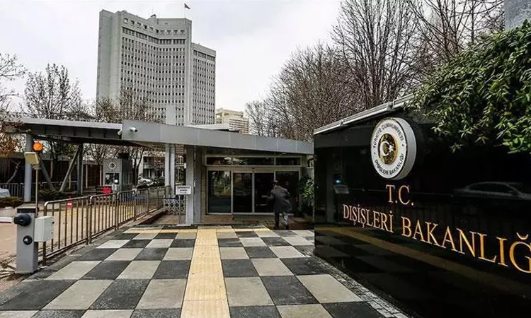 তুরস্ক তাদের নাগরিকদের ইরাকে অপ্রয়োজনীয় ভ্রমণ না করার পরামর্শ দিয়েছে