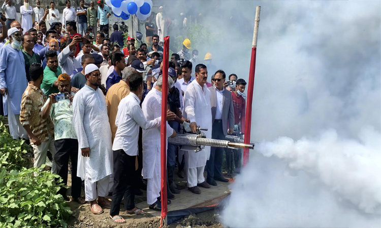এডিস মশার প্রজননস্থল ধ্বংস করতে বাড়ি, আঙিনা ও ড্রেন পরিষ্কার রাখতে হবে: ভূমিমন্ত্রী