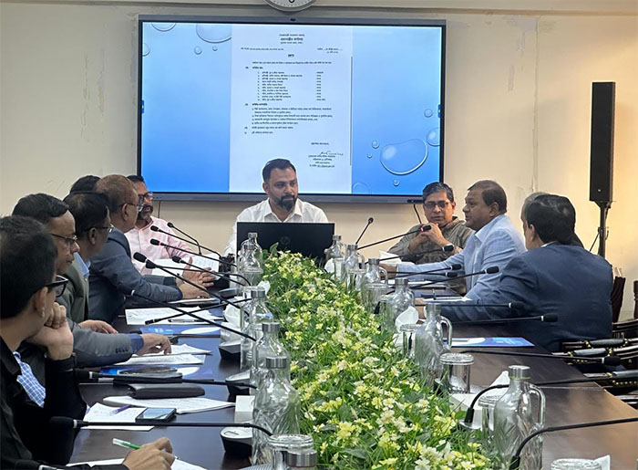 দেশে খেলার মাঠ নির্ধারণ ও বাস্তবায়নে কেন্দ্রীয় কমিটির প্রথম সভা অনুষ্ঠিত