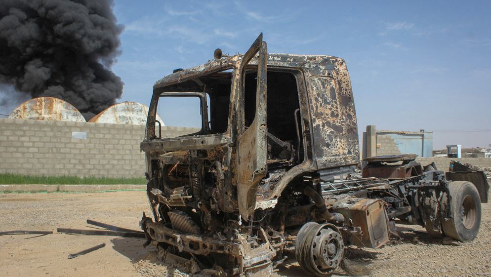 আফগানিস্তানের সামরিক স্থাপনায় হামলা চালিয়েছে পাকিস্তান