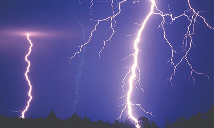 সিলেটে মাছ ধরতে গিয়ে বজ্রপাতে জেলের মৃত্যু