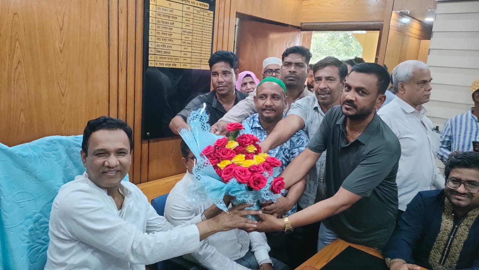 মেহেরপুর জেলা পরিষদের প্রশাসক হিসেবে দায়িত্ব গ্রহণ মিল্টনের