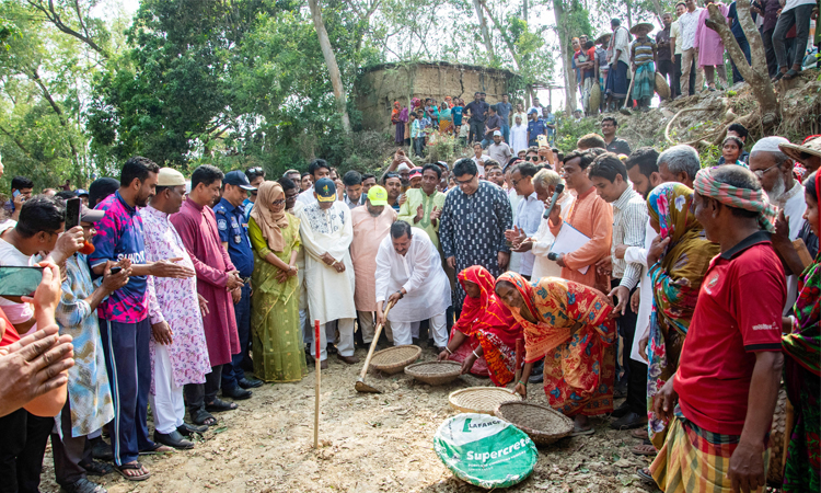 শহীদ জিয়ার দেখানো পথে খাল খনন কর্মসূচি শুরু: ভূমিমন্ত্রী