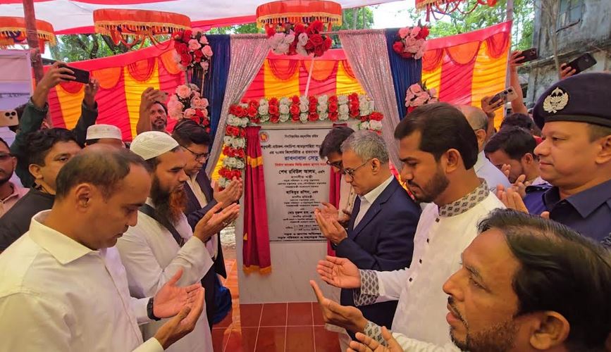 অপ্রয়োজনীয় প্রকল্প পুনর্বিবেচনা করা হবে : সেতুমন্ত্রী