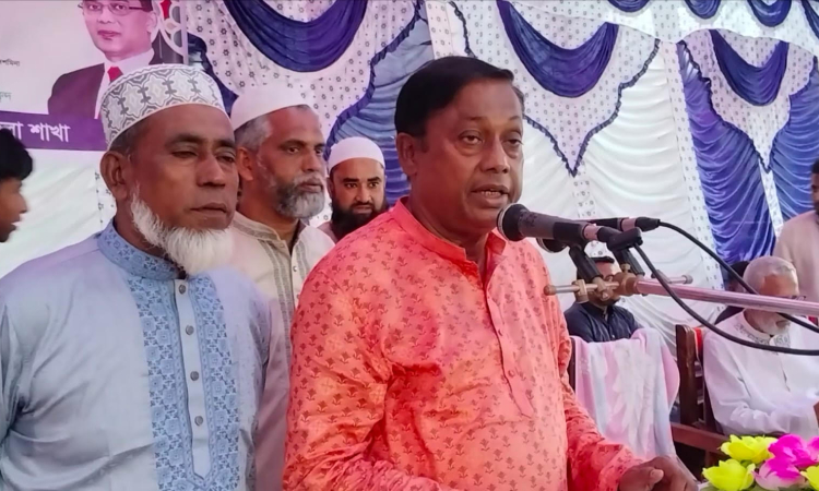 পটুয়াখালীতে খালেদা জিয়ার আত্মার মাগফেরাত কামনায় দোয়া মাহফিল 