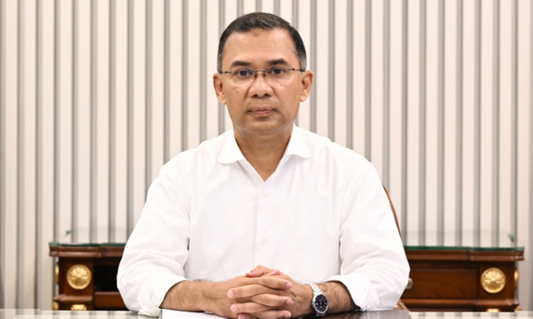 বগুড়ায় সড়ক দুর্ঘটনায় বেঁচে যাওয়া শিশুর চিকিৎসার দায়িত্ব নিলেন প্রধানমন্ত্রী