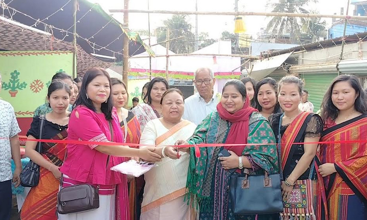 খাগড়াছড়িতে বৈসাবি’র আমেজ শুরু 