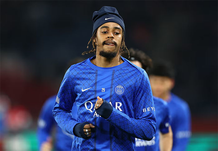 গোঁড়ালির ইনজুরির কারণে কয়েক সপ্তাহের জন্য মাঠের বাইরে বারকোলা