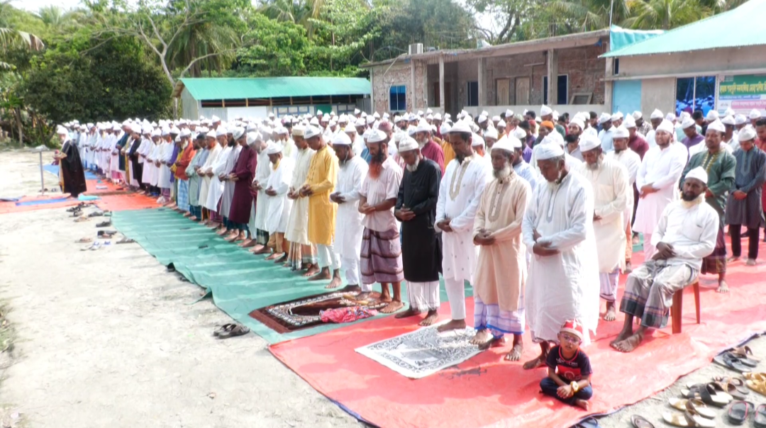 পটুয়াখালীর ৩৫ গ্রামে ঈদ উদযাপন