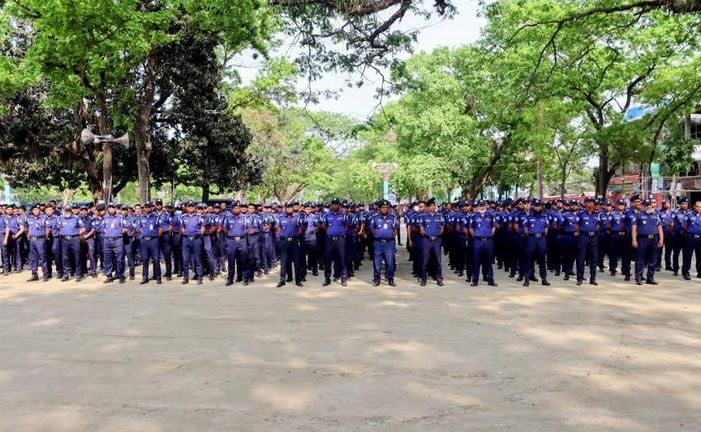 কিশোরগঞ্জের শোলাকিয়া ঈদগাহের নিরাপত্তায় কাজ করবে ১১০০ পুলিশ সদস্য