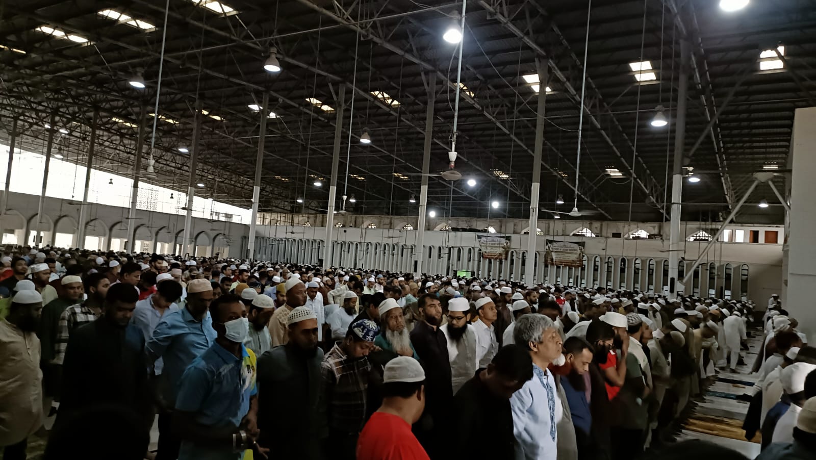 দেশ ও মুসলিম উম্মাহর শান্তি ও সমৃদ্ধি কামনায় জুমাতুল বিদা পালিত