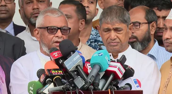 মধ্যপ্রাচ্যের প্রবাসীদের পাশে সব সময় থাকবে সরকার: মন্ত্রী আরিফুল হক