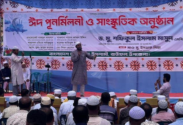 সিন্ডিকেটের বিরুদ্ধে কঠোর হুঁশিয়ারি ড.মাসুদ এমপি’র